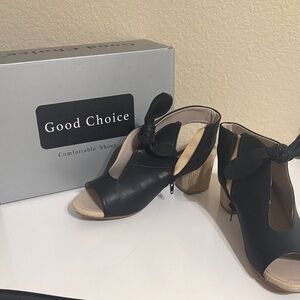 Good Choice Black and Tan Peep-Toe Heels